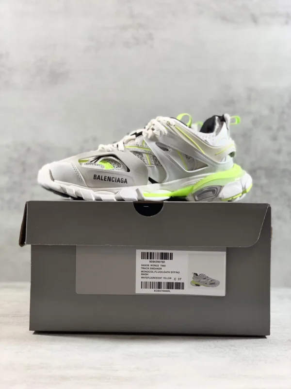 Balenciaga Runner - Image 9