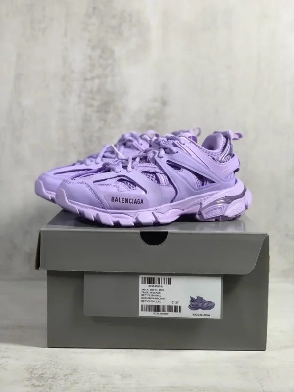 Balenciaga Runner - Image 9