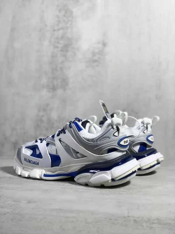 Balenciaga Runner - Image 8