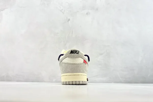 Nike Dunk Low
Off-White Lot 18 - Image 9
