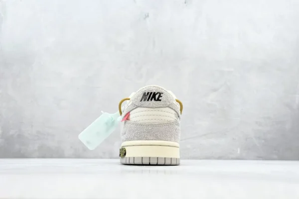 Nike Dunk Low
Off-White Lot 37 - Image 9