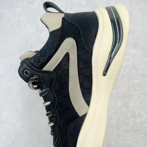 Gucci casual sports shoe - Image 7