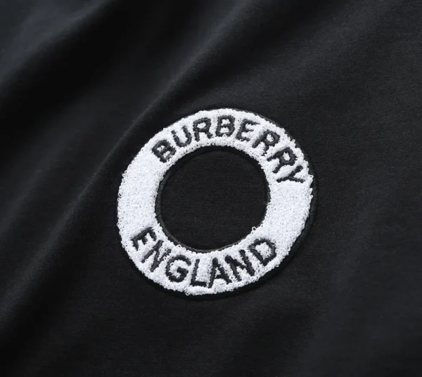 Burberry  T-shirt - Image 5