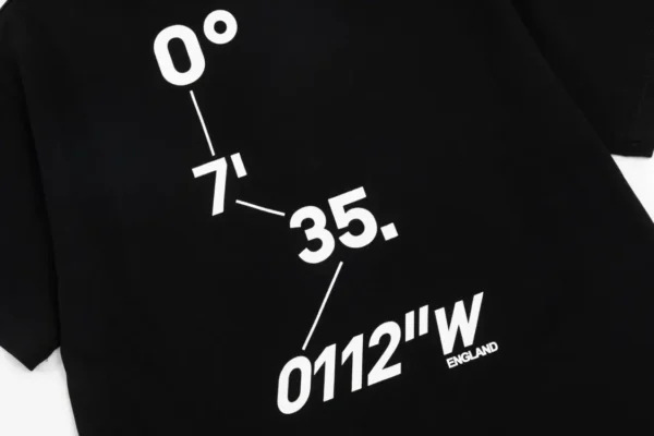 Burberry  T-shirt - Image 7
