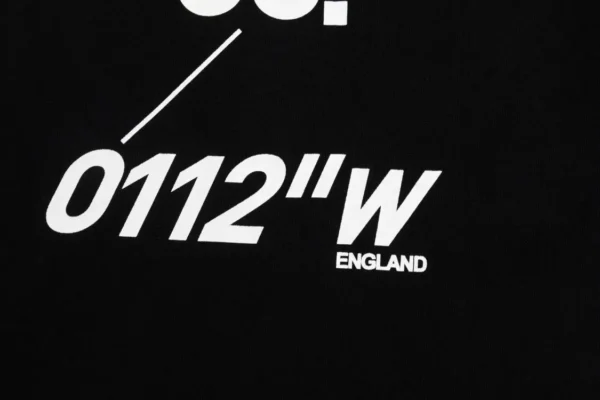 Burberry  T-shirt - Image 3