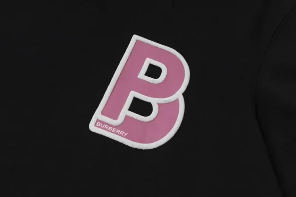 Burberry  T-shirt - Image 3