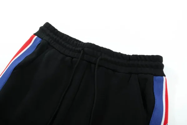 GUCCI letter woven five quarter pants, high-quality tripe fabric, special hand feel - Image 3
