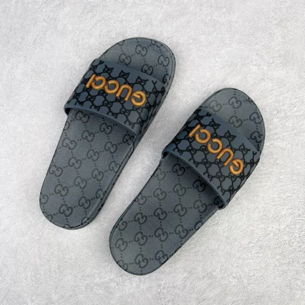 Gucci Slippers - Image 3