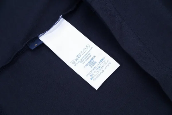 Louis Vuitton  Shirts - Image 9