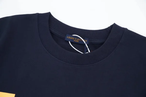 Louis Vuitton  Shirts - Image 3