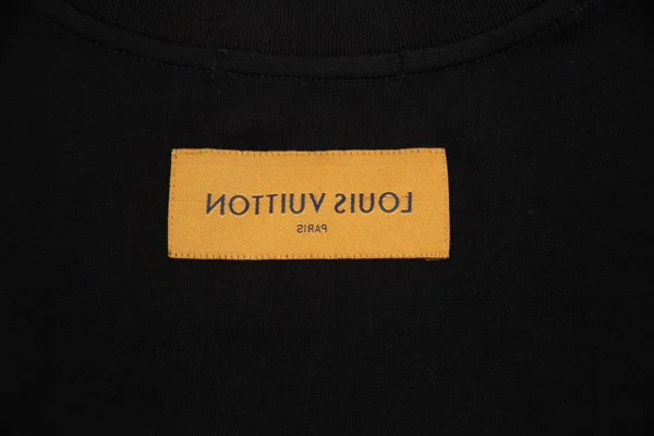Louis Vuitton  Shirts - Image 7