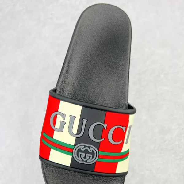 Gucci Slippers - Image 4