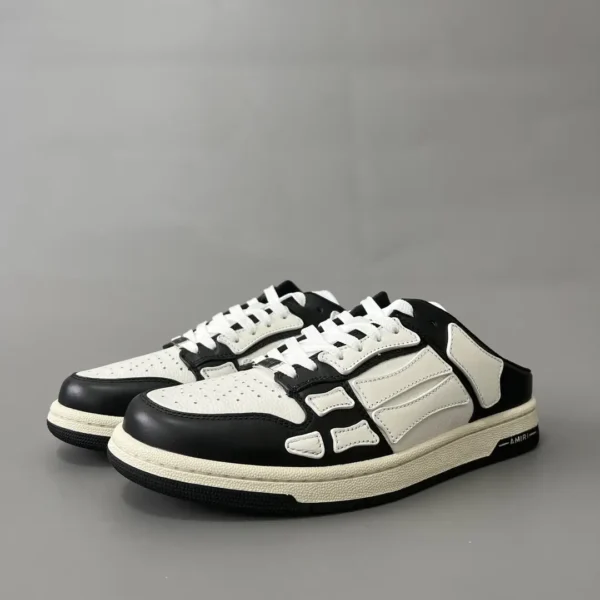 AMIRI SkeI Top Low Emil Bone Shoes Half Dragged.
weave
