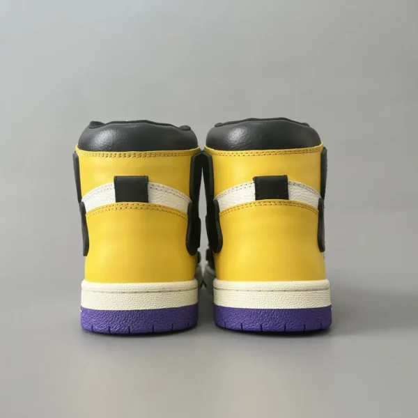 AMIRI SkeI Top High Emil Bone Shoes. - Image 5