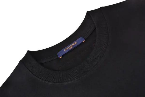 Louis Vuitton  Shirts - Image 3