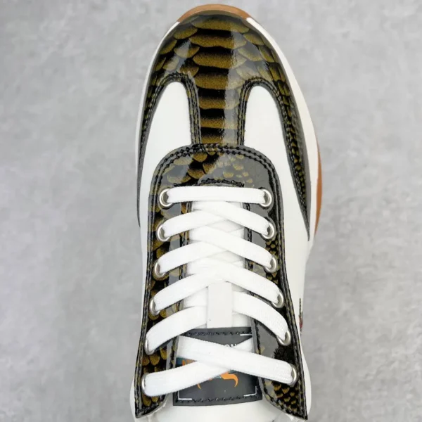 Gucci casual sports shoe - Image 4