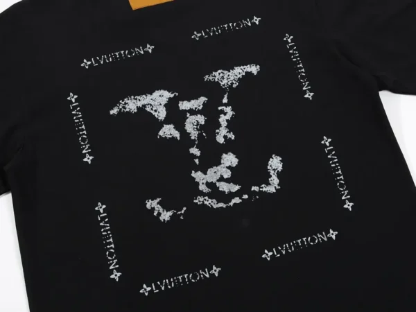 Louis Vuitton  Shirts - Image 4
