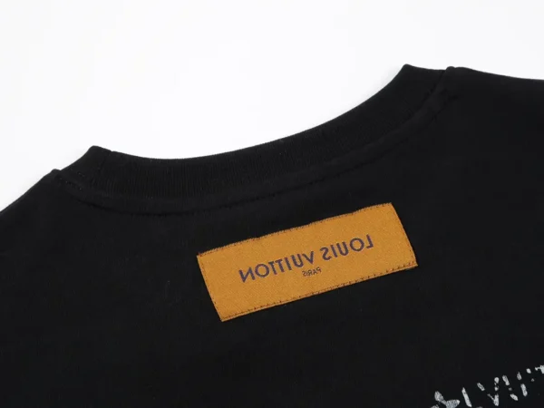 Louis Vuitton  Shirts - Image 6