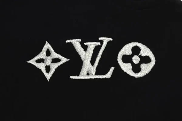 Louis Vuitton  Shirts - Image 3