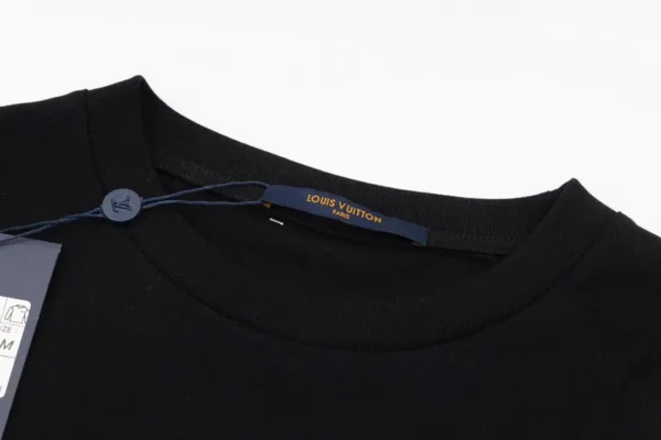 Louis Vuitton  Shirts - Image 5