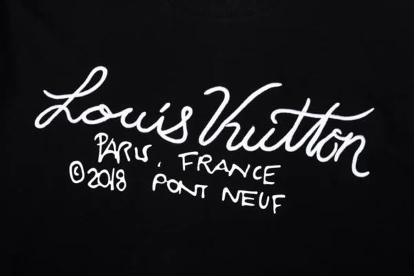 Louis Vuitton  Shirts - Image 3