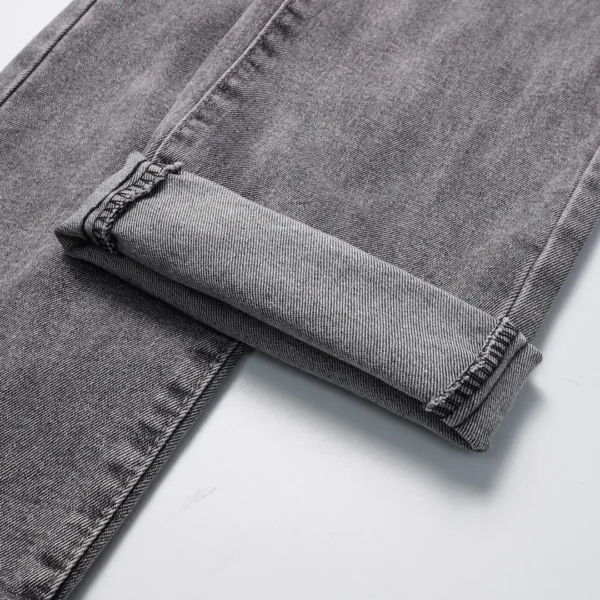 LV Louis Vuitton Donkey's Latest Super Soft Jeans
Donkey's top-quality materials are super soft and washed with Khmer water - Image 7
