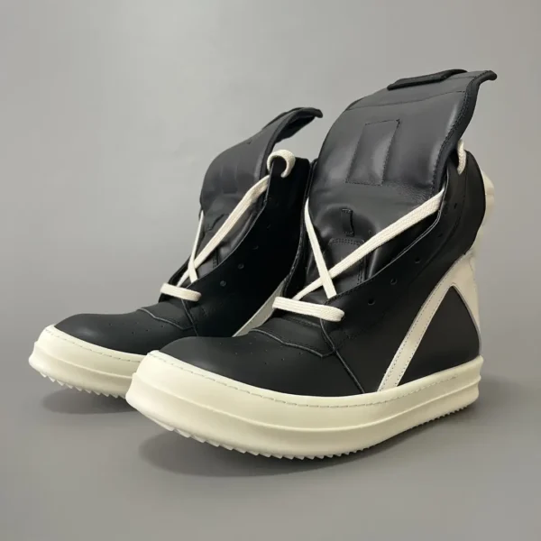 Rick Owens has a black and white inverted triangle.
     
market