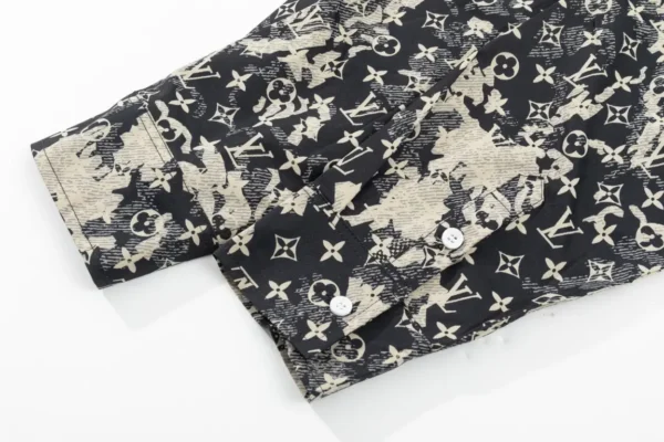 Louis Vuitton printed with the old floral letters LoGO - Image 8