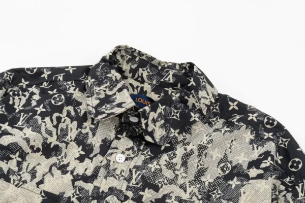 Louis Vuitton printed with the old floral letters LoGO - Image 2