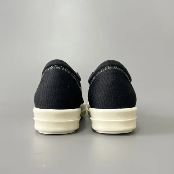 RickOwens DRKSHDW diagonal Low cut VANS model.
weave - Image 5