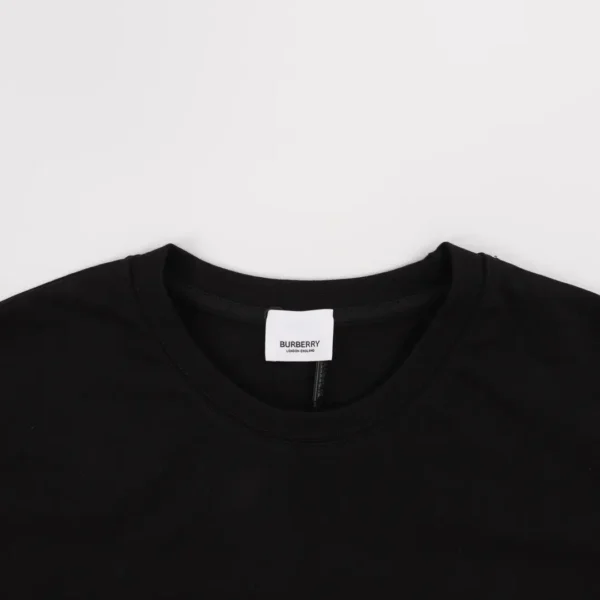 Burberry  T-shirt - Image 7