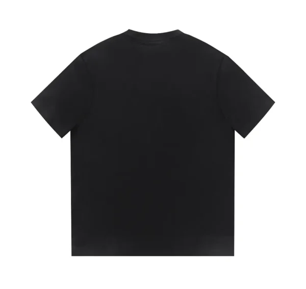 Burberry  T-shirt - Image 2