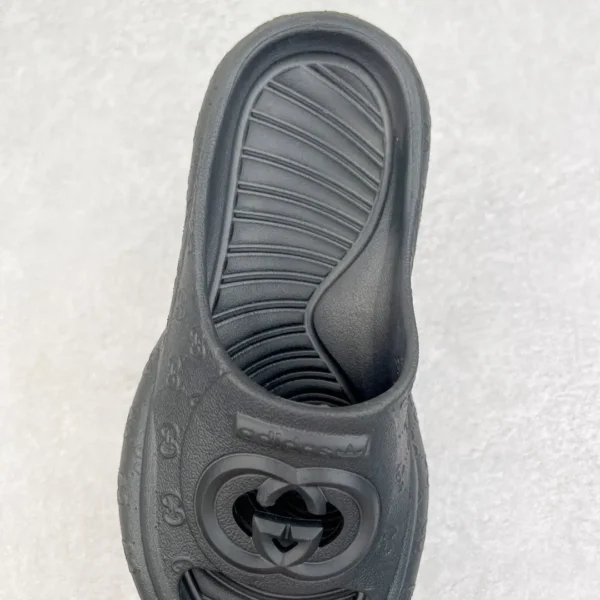 Gucci Slippers - Image 4