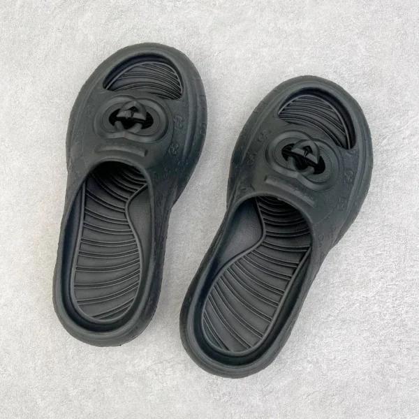 Gucci Slippers - Image 3