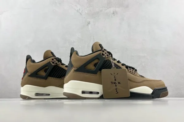 Travis Scott x Air Jordan - Image 6