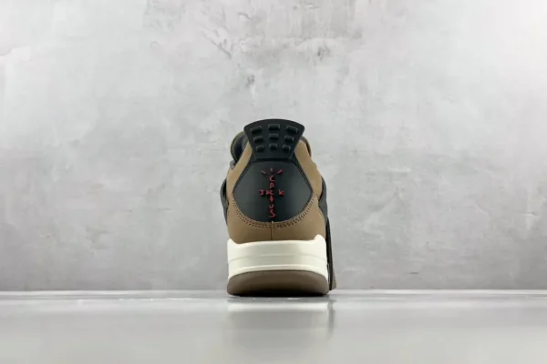 Travis Scott x Air Jordan - Image 9