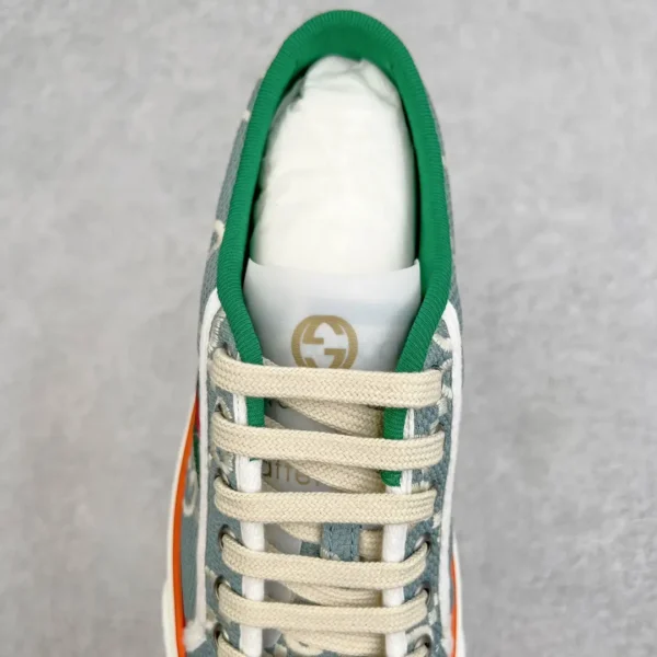 Gucci Canvas Low Cut - Image 5