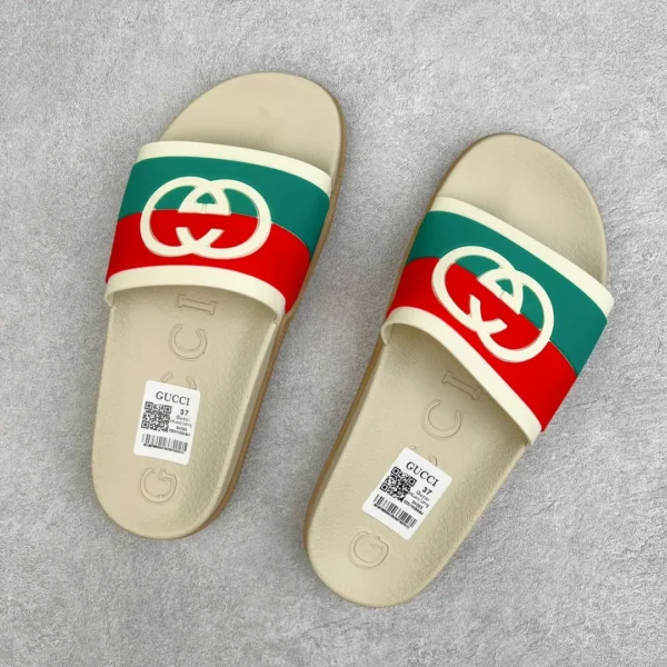 Gucci Slippers - Image 3