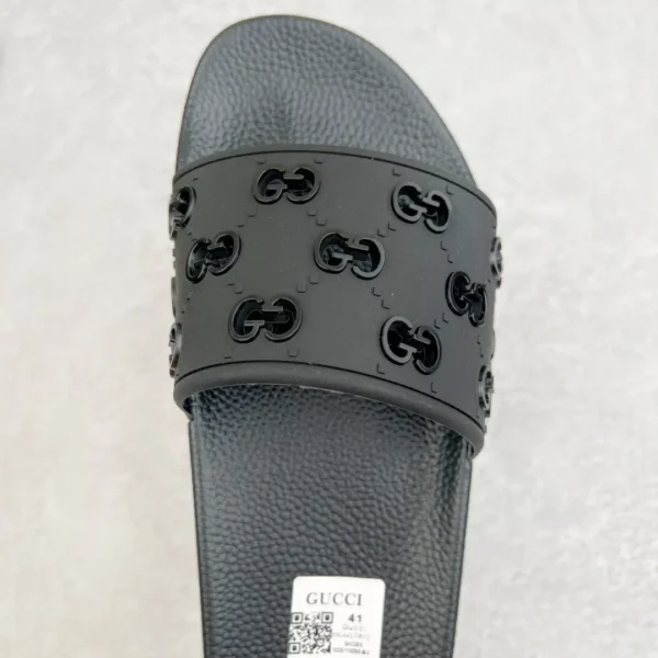 Gucci Slippers - Image 4
