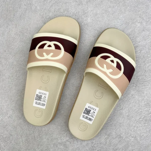 Gucci Slippers - Image 3