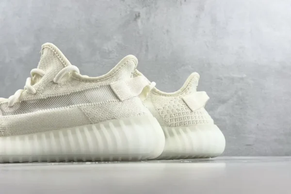 Yeezy Boost 350 V2
Bone - Image 8