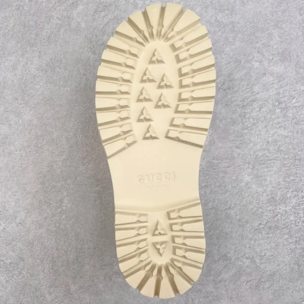 Gucci GG Slide - Image 9