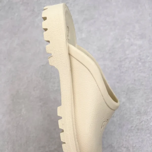 Gucci GG Slide - Image 6