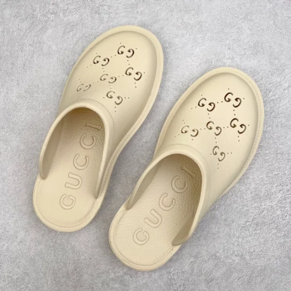 Gucci GG Slide - Image 3