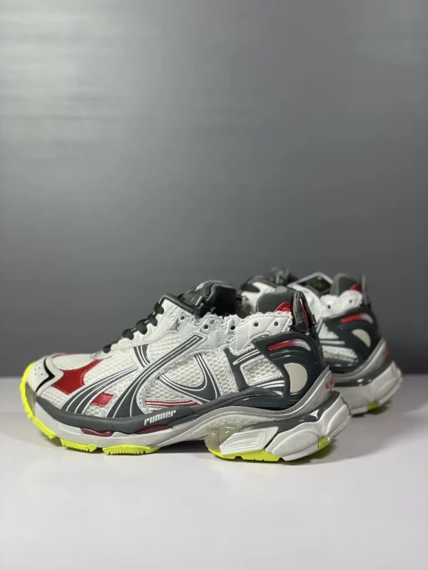 Balenciaga  Runner - Image 8
