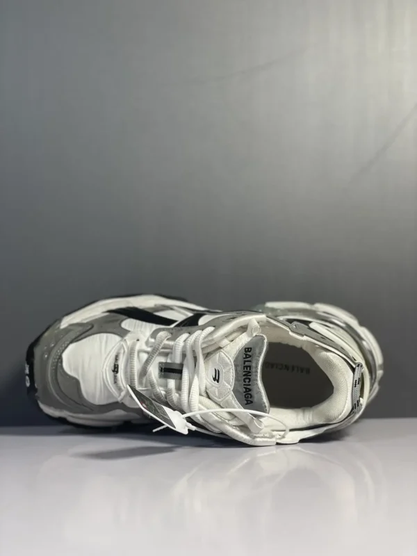 Balenciaga Runner - Image 5