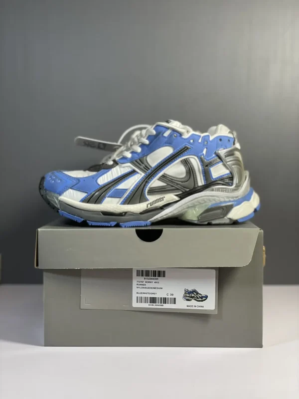 Balenciaga  Runner - Image 9