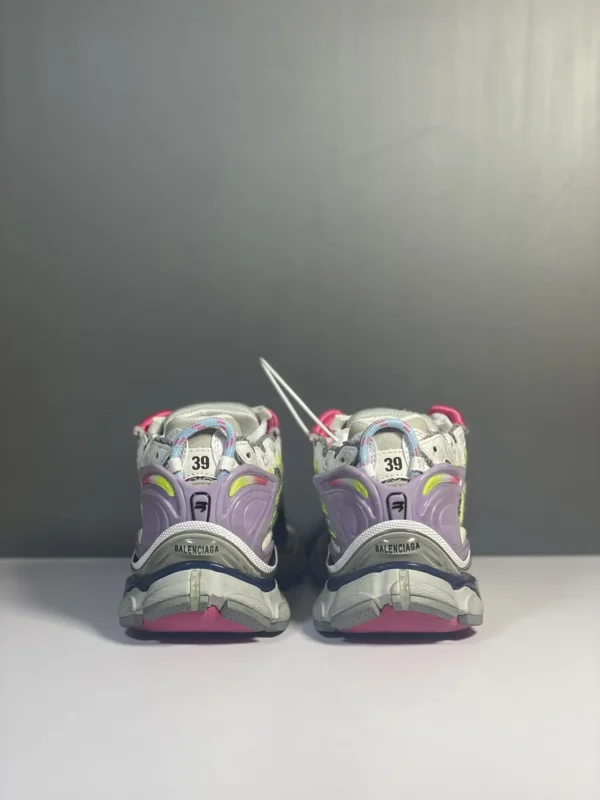 Balenciaga  Runner - Image 6