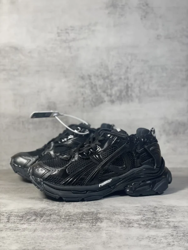 Balenciaga Runner - Image 3
