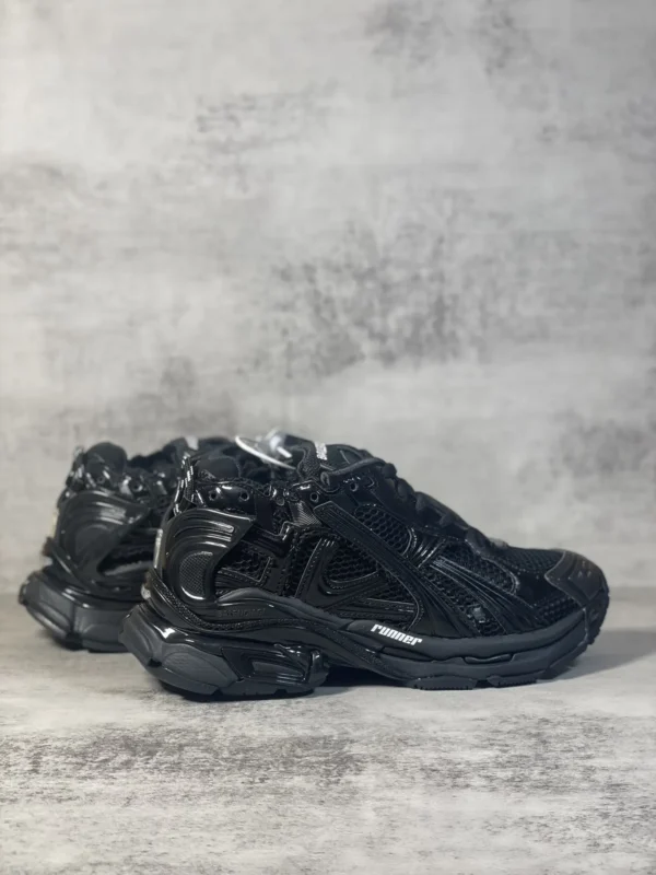 Balenciaga Runner - Image 7